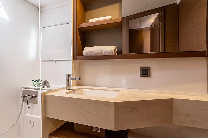 Lagoon 46  - 