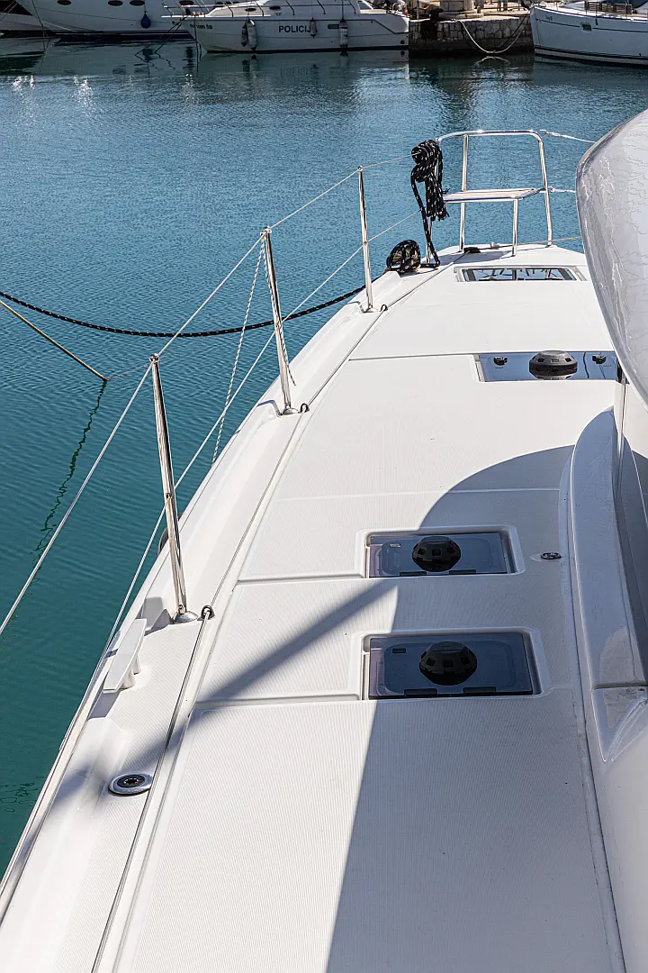 Lagoon 46  - 