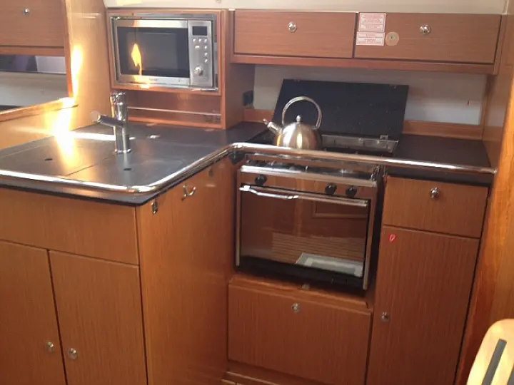 Bavaria Cruiser 36 - 