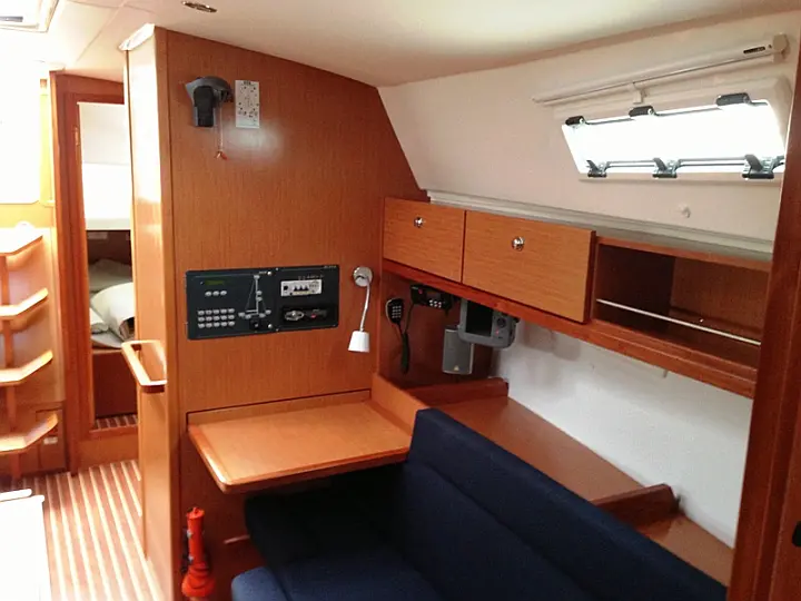 Bavaria Cruiser 36 - 