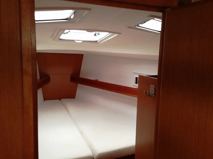 Bavaria Cruiser 36 - 