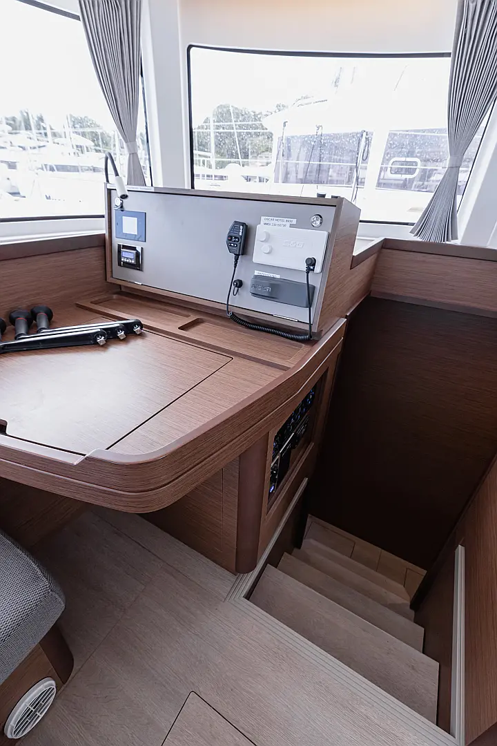 Lagoon 42 - 