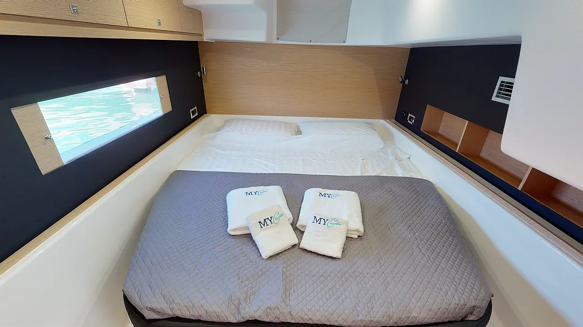 Dufour Catamaran 48 4