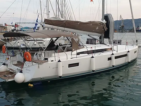 Sun Odyssey 490 - External image