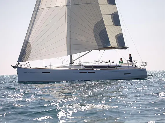 Sun Odyssey 449 - External image
