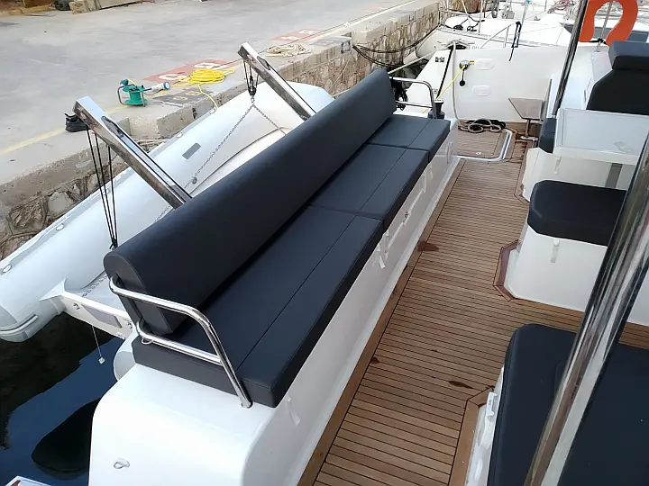 Astréa 42 - 