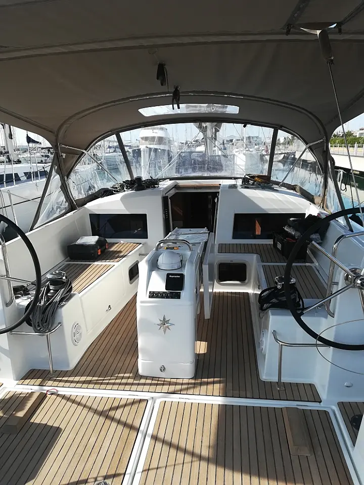 Sun Odyssey 440 - 