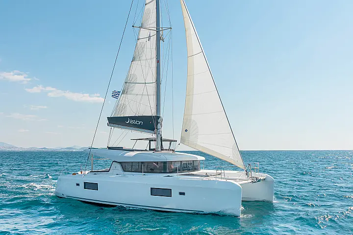Lagoon 42 A/C & GEN & WM - 