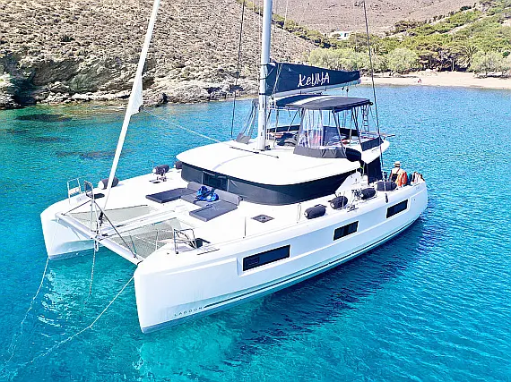 Lagoon 46  - External image