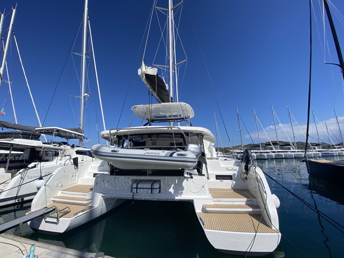 Lagoon 46 4