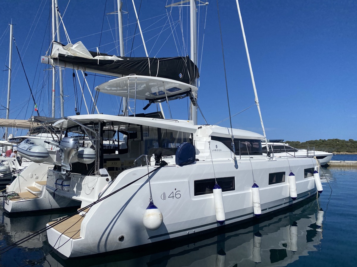 Lagoon 46 5