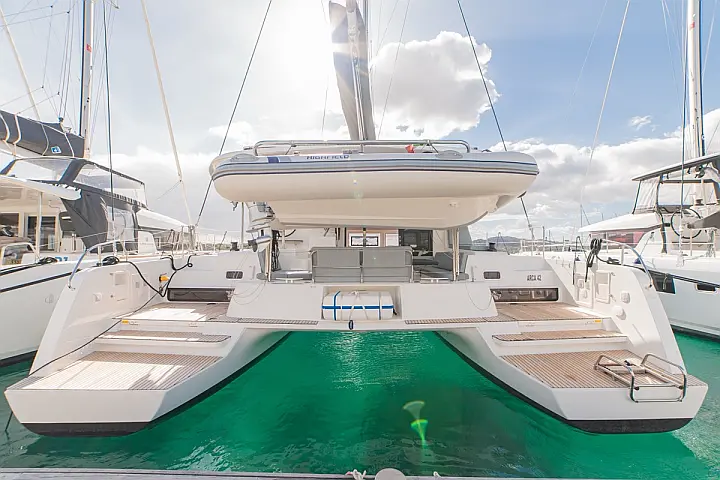 Lagoon 42 (3 cab) - 
