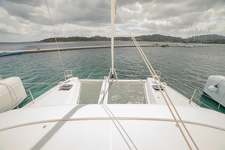 Lagoon 42 (3 cab) - 