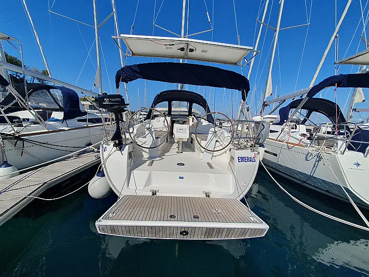 Bavaria Cruiser 37 - 