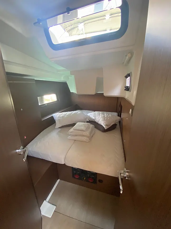 Oceanis 46.1 (4/4) - 