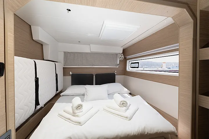 Lagoon 43 - 