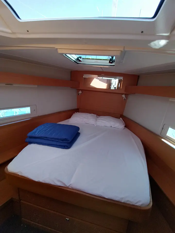 Dufour 430 - 