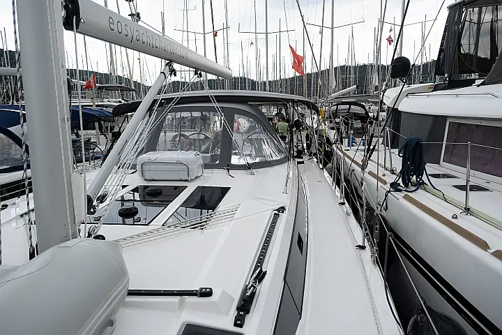 Bavaria C46 - 