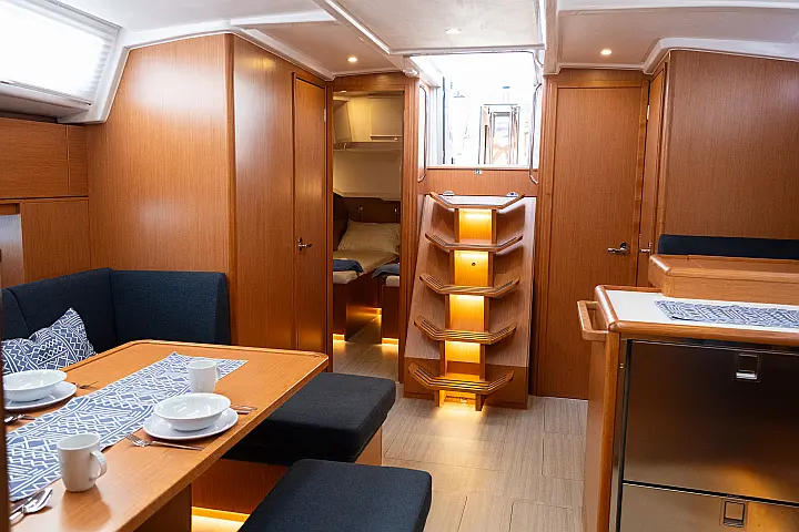 Bavaria C46 - 