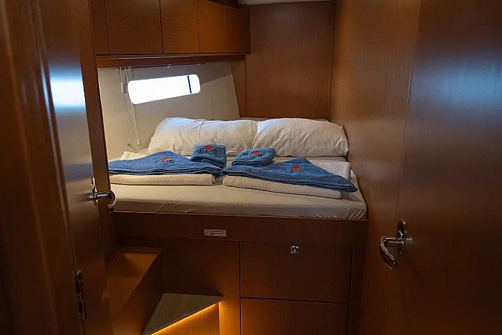 Bavaria C46 - 