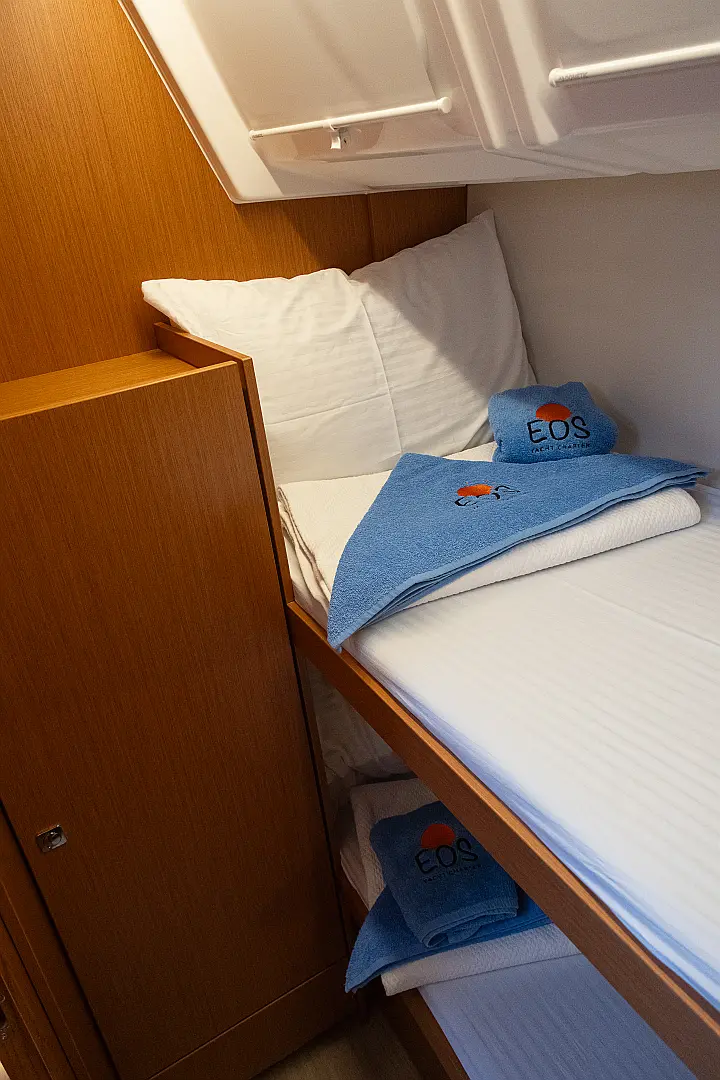 Bavaria C46 - 