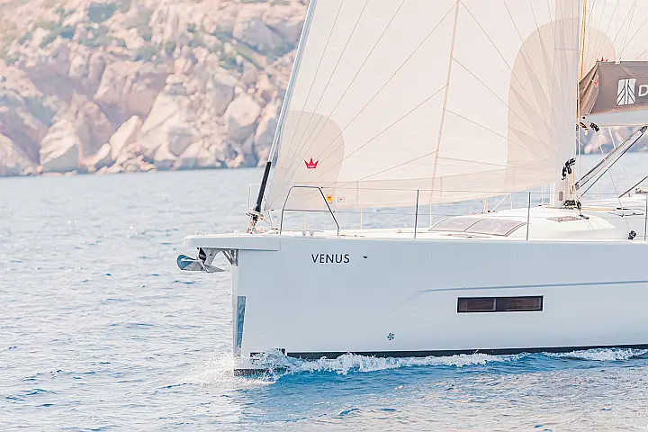 Dufour 530 - 