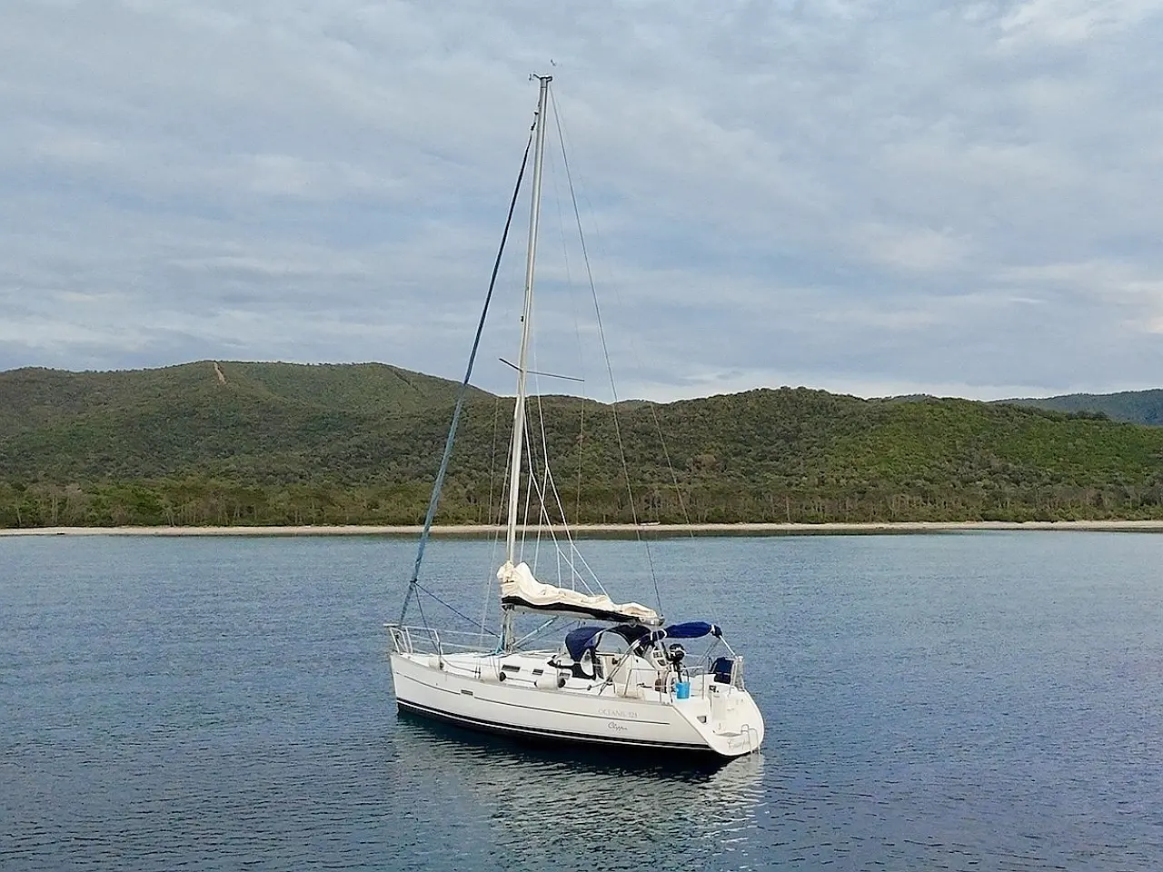 Oceanis 323