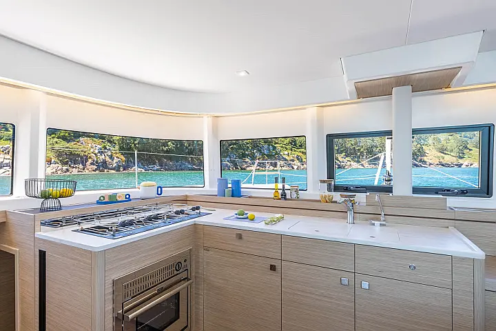 Lagoon 43 - 
