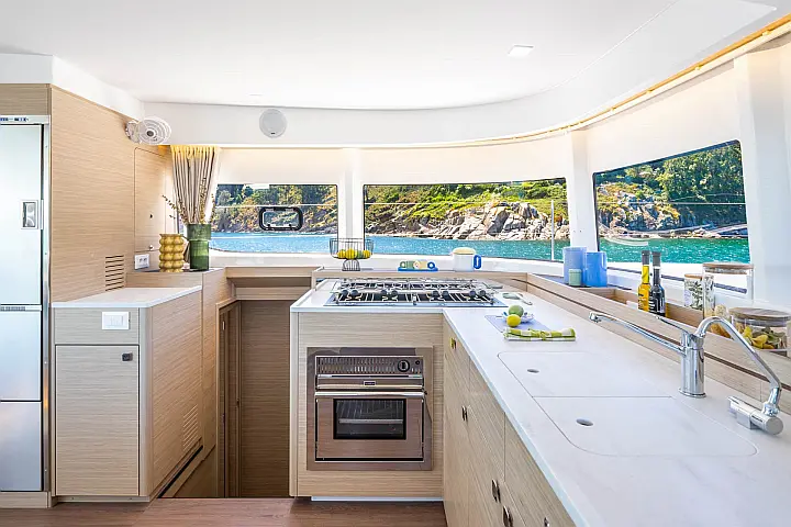 Lagoon 43 - 