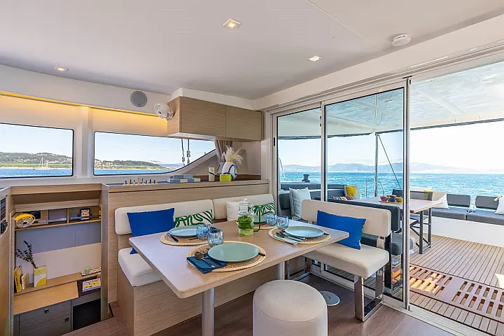 Lagoon 43 - 