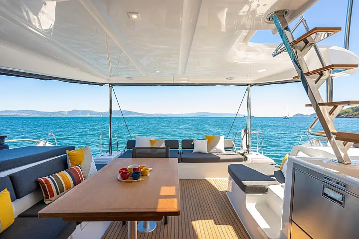 Lagoon 43 - 