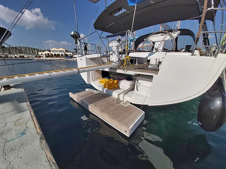 Hanse 548 - 