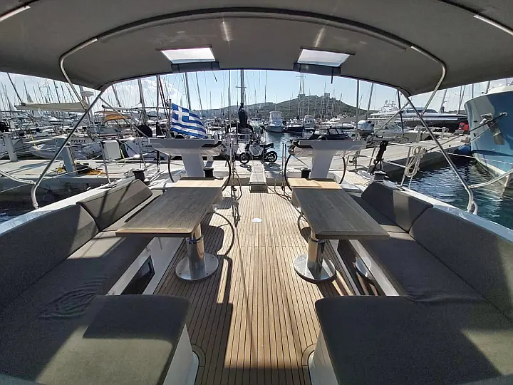 Hanse 548 - 