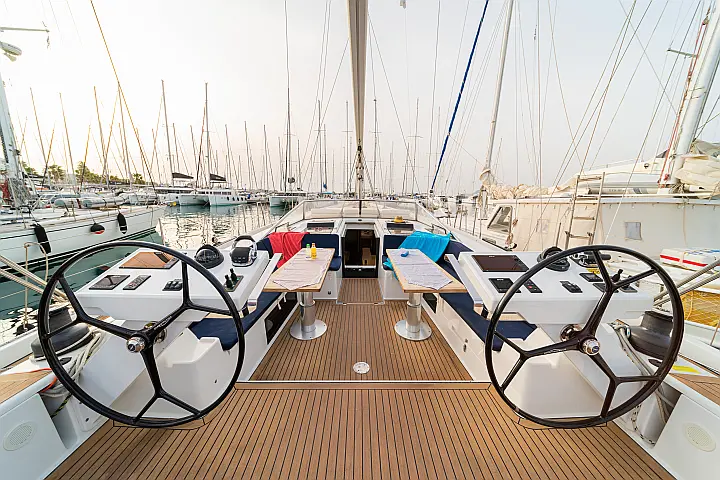 Hanse 588 - 