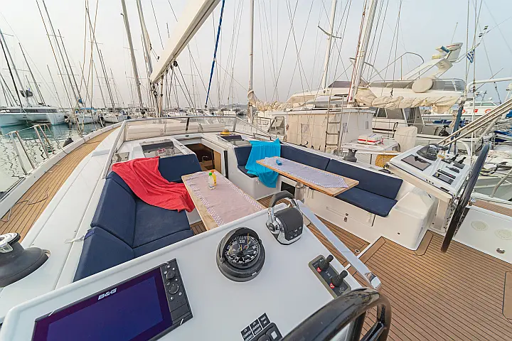 Hanse 588 - 