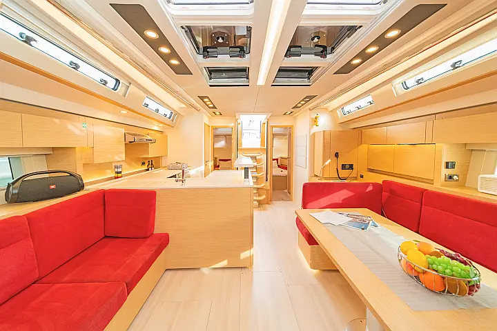 Hanse 588 - 