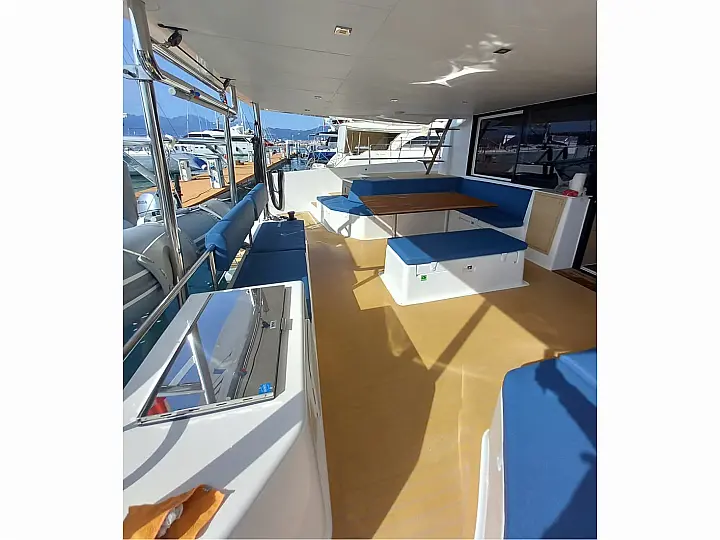 Dufour Catamaran 48 2