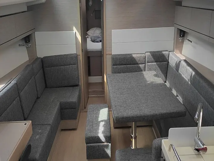 Hanse 458 - 