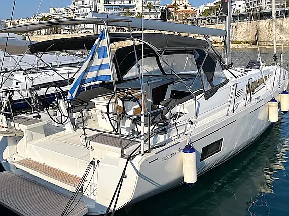 Oceanis 46.1 - External image