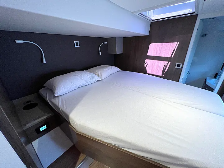 Bali 4.8 (6+2 cab) - 