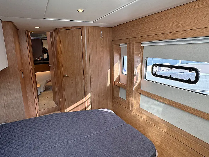 Bali 4.8 Silver Dolphin - 