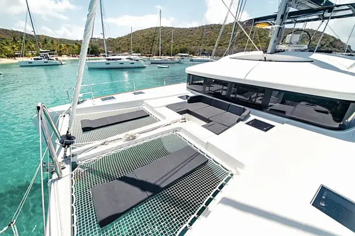 Lagoon 52 - 6 Cabin - 