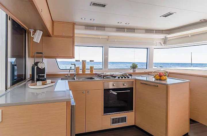 Lagoon 52 - 