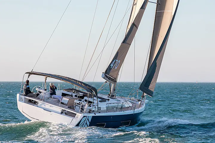 Dufour 470 owner's version. - 