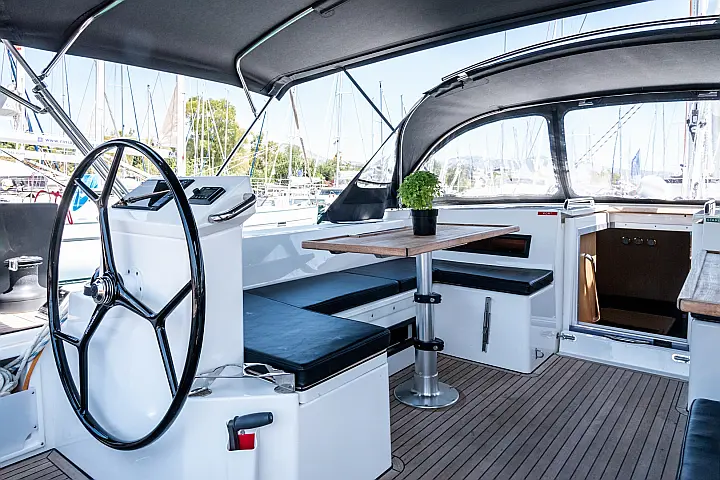 Bavaria C50 - 