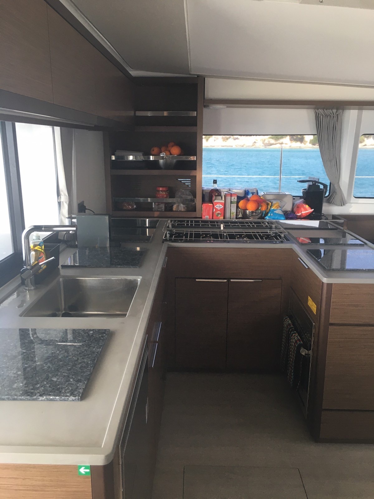 Lagoon 46 4