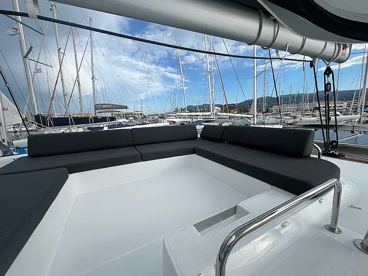 Lagoon 43 - 
