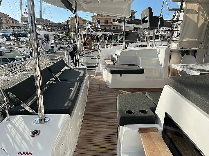 Lagoon 43 - 