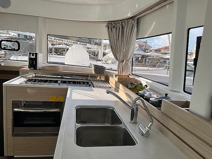 Lagoon 43 - 