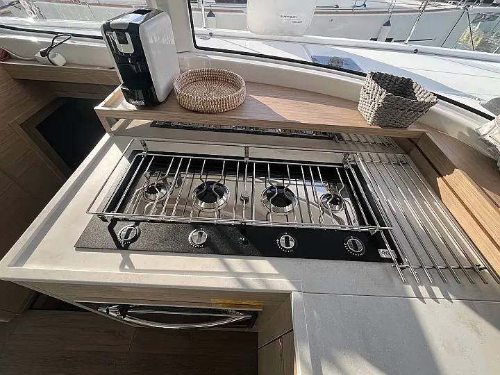 Lagoon 43 - 